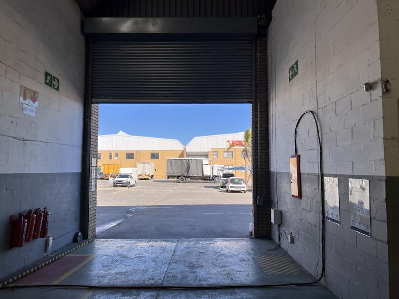 To Let Commercial Property for Rent in Killarney Gardens Western Cape